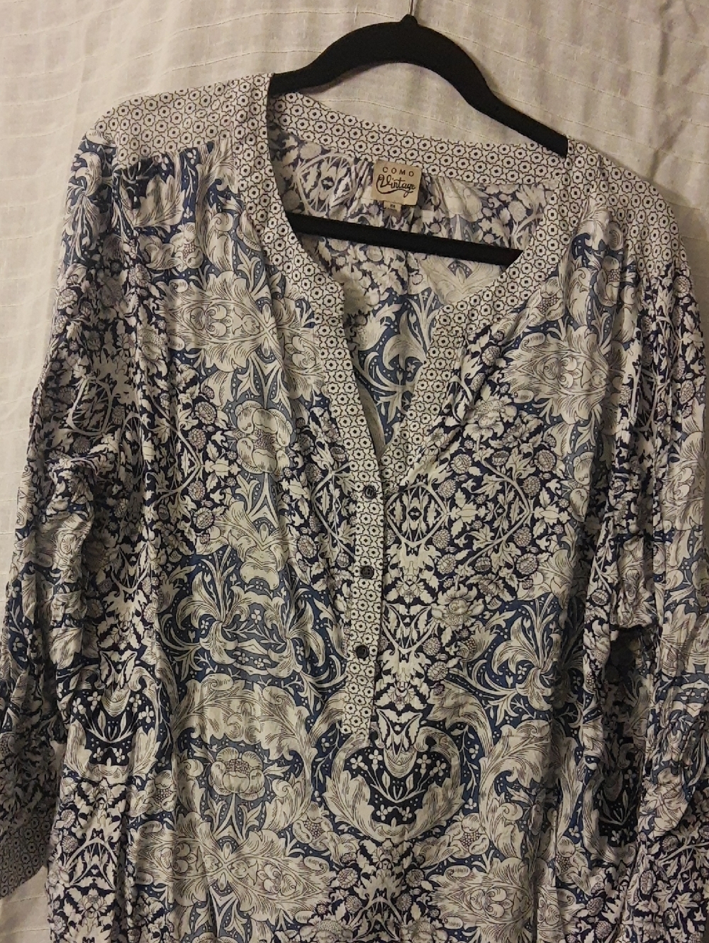 Como Vintage Blue and White Floral Print Blouse